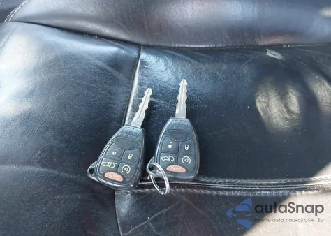 2014 Chrysler 200 Limited from USA, damaged, VIN 1C3CCBCG4EN192353